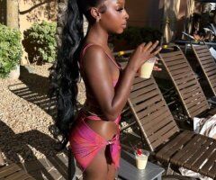 Fresno escorts - Fresno, California In-Call/Out-Call Bombshell Escort — 5'2, 110, Real Photos