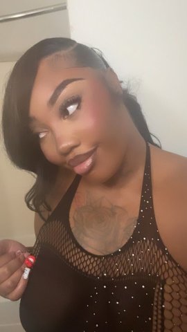 Valencia’s South Suburb Incalls (Female Escort) — Throat Therapy & Facetime - 1