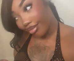 Chicago escorts - Valencia’s South Suburb Incalls (Female Escort) — Throat Therapy & Facetime