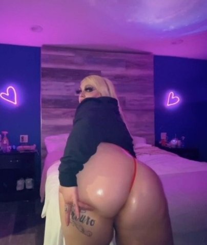 Tuscaloosa Female Escort — Face Time Shows, In/Outcall & Content - 1