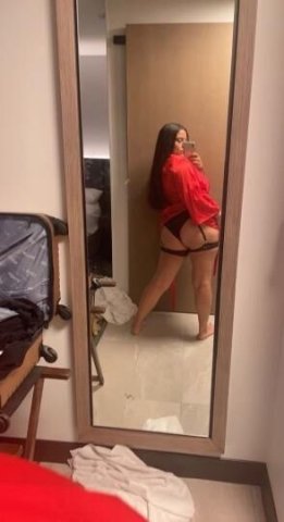 Orange County Latina Escort — 2 Girl Specials (28) - 1