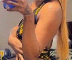 Honey — Female Escort (No Lil Boys, 24) Incalls/Outcalls & Specials in Chicago, IL - Image 2