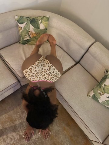 Discreet Female Escort in Fort Lauderdale — Nuru & Private Time - 1