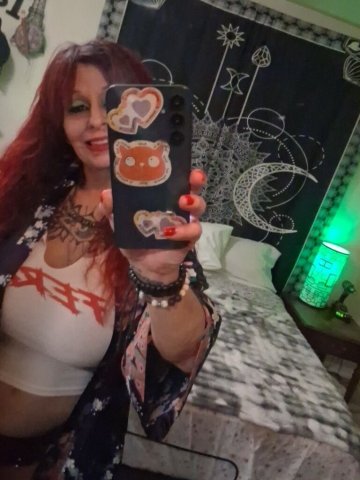 Detroit, MI Adult Female Escort — explicit Saturday session - 1