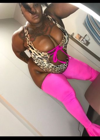 Chesapeake VA Female Escort — Nuru Massage & Prostate Massage - 1