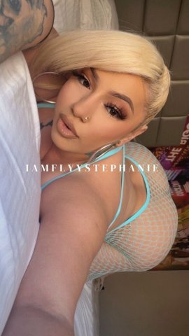 Monterey CA Italian Bombshell (26) — Marina Incall & Outcalls - 1