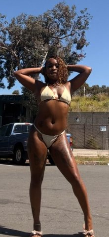 Special Weekend In-Calls with Soft Lips, West Hollywood 24/7 - 1