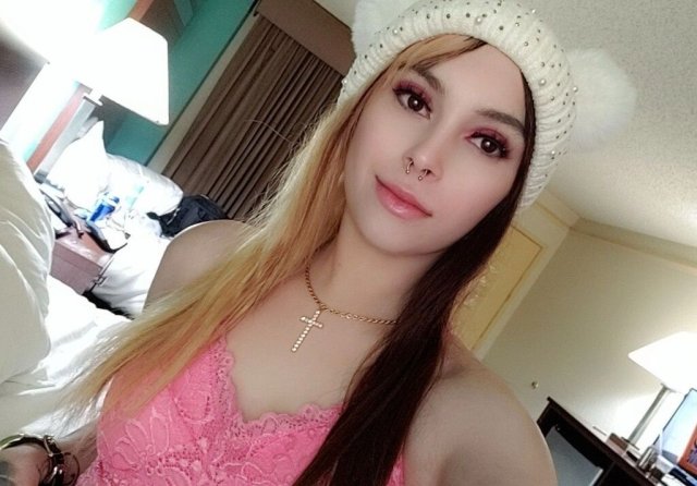 Tulsa Female Escort — Discreet, playful time at my home - 1