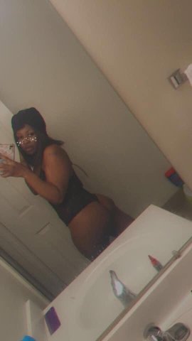 Chesapeake Female Escort — incalls, outcalls & cardates - 1