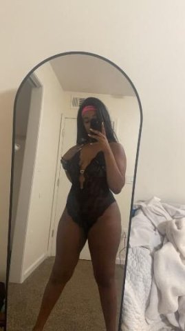 Augusta, GA Dark Chocolate Theme Escort — Incall, Under 25 - 1