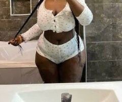 Fresno Curvy BBW Escort — Thick Thighs - Image 2