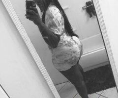 Iowa City, IA Female Escort — Out Calls Only + FT Show Specials - Image 2