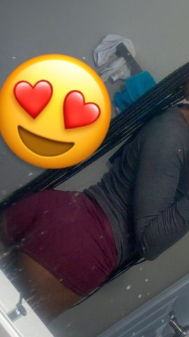 Pretty & Petite Female Escort (19) — North Jersey - 1