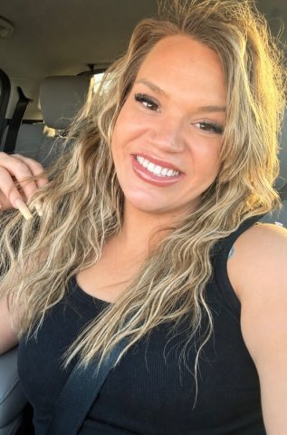 Kailee in Portland: blonde escort with incall in Forest Grove (outcall Westside) - 1