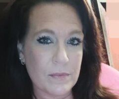 Flint escorts - Ms Abigail — Flint MI Female Escort for Sensual Massages