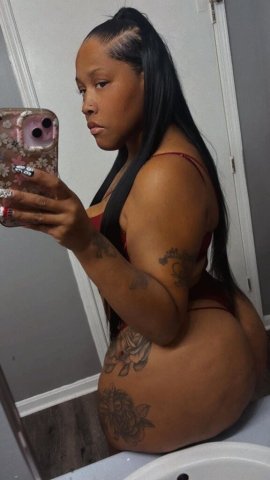 Ms Wet Wet (26) — Louisville Female Escort - 1
