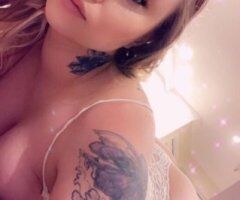 Mendocino CA Female Escort — Wet Mouth Tongue Service - Image 4