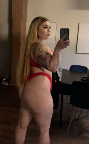 Biloxi Independent Female Escort — Incall, Outcall & Party Car Fun - 1