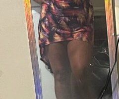 Albany, New York Female Escort — Curvy, fetish & toy-friendly - Image 2