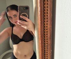 Cincinnati escorts - Cincinnati Female Escort — OnlyFans Lunatheleo27