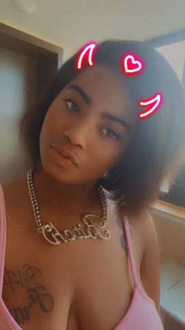 Honey — St. Louis MO Female Escort (QV 75 Cardate 125) - 1