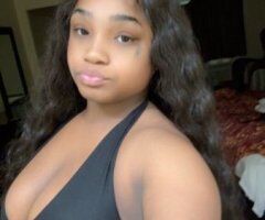 Monroe escorts - Sweet with a hint of freak — 2 girl special
