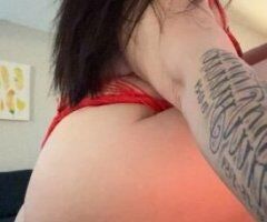 Mel — Sexy MILF Throat Service (New in Town) - Image 10