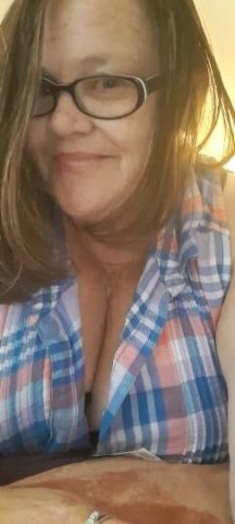 Flint Area Mature Full-Figured Female Escort — Grand Blanc Sessions & Content - 1