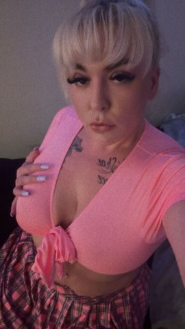 Wenatchee Blonde Escort — Nuru Massage & Hot Stone Therapy - 1