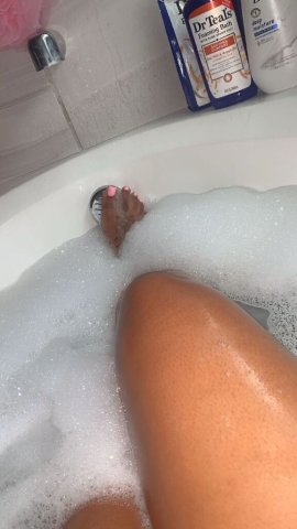 Thick-N-Juicy 33 Richmond VA — Sexy & Exotic, Massages, Dinner Dates, Overnight - 1