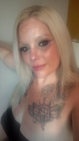 Hayward ❌ Female Escort — oral + tight pink kitty, well-groomed required - 1