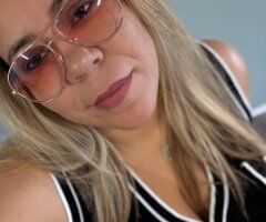 Reno escorts - Reno Female Escort — In-Call, Out-Call, Cardate & Facetime Shows