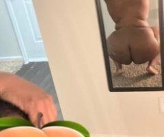 Clarksville escorts - Clarksville TN Outcall Female Escort — Wet Experience, Front/Back Views