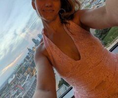 Kansas City escorts - Dbl pleasure adult play (in/outcall) near downtown Kansas City