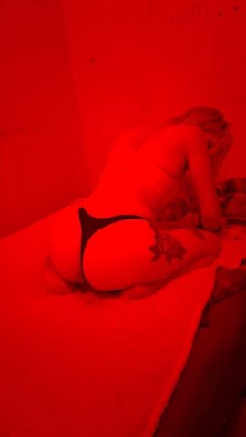 Buffalo Sammi QS Special $100 all weekend (30) - 1