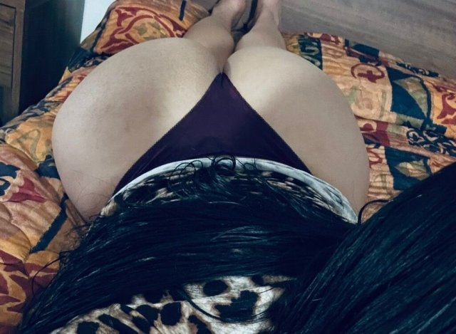 Odessa, TX Colombiana Sexy Escort — Disponible - 1