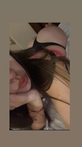  Modesto CA Female Escort — outcalls only (till 4am) - 1