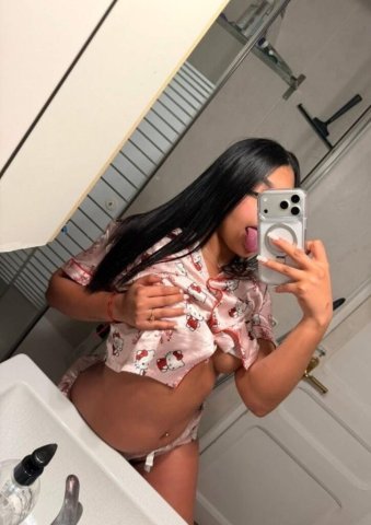 Latina Escort (26) — sensual toques y sexo - 1