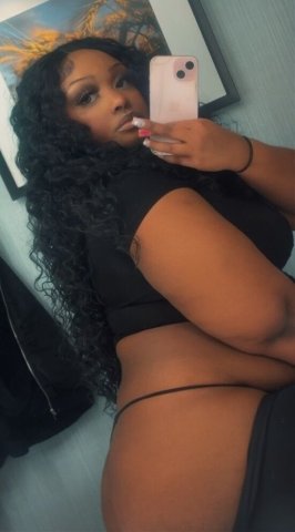 Mary (Asheville) Independent Incall & Outcall — Car Fun, Party, and Video - 1