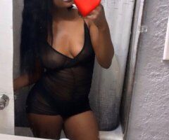 Miami FL Curvy Natural Escort — New in town - Image 2