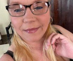Buffalo Female Escort — Hoover experience with soft gum - Image 3