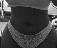 Cincinnati Female Escort — Outcalls only, upscale gentlemen - Image 2