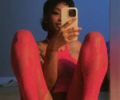 Raleigh-durham escorts - Pretty Petite Escort in Raleigh-Durham — HHR 200 / HR 350