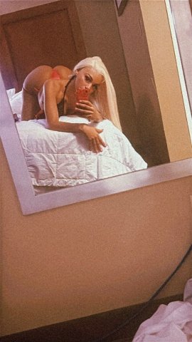Dimples — Petite Private Companion in Modesto (Wet & Ready) - 1