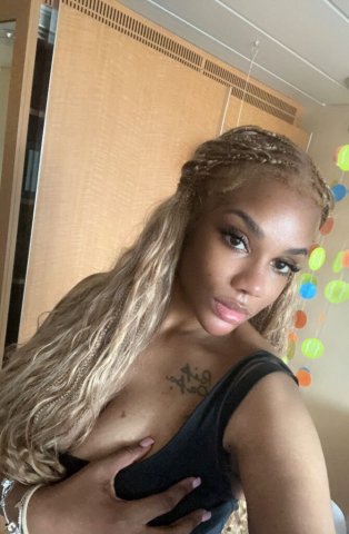 Memphis Female Escort — Sunday Recharge (Short Visits) - 1