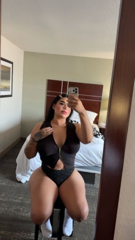 Visita ahora chica Ts salvadoreña en el área — Raleigh-Durham (Raleigh-Durham) / llamadas y donación por 1 hora o 30 min - 1