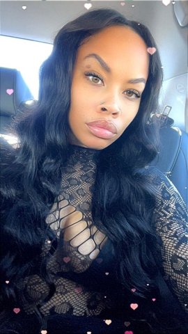 New in town Petite party girl — discreet incalls & outcalls - 1