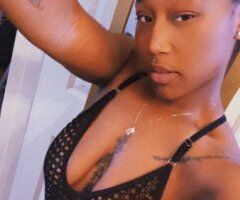 North Bay Outcalls — Discreet Female Escort - Image 5