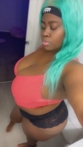 Tampa Incall Only Female Escort — Clean, Condom Required - 1