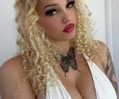 CHLOE — Cute sweet and sensual Facetime shows in Denver - Image 2